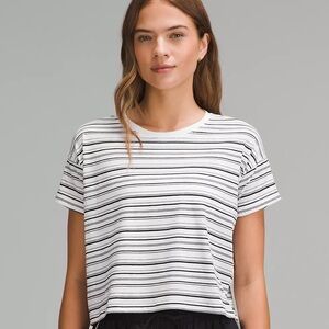 Lululemon Cates Tee Cut Back Stripe White Black 6